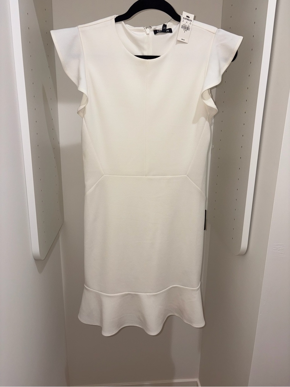 Express Cream Flutter Sleeve Midi Dress | Size 6